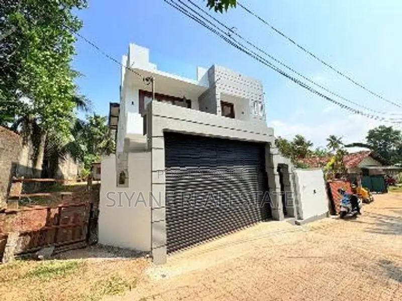 Newly House For Sale Athurugiriya