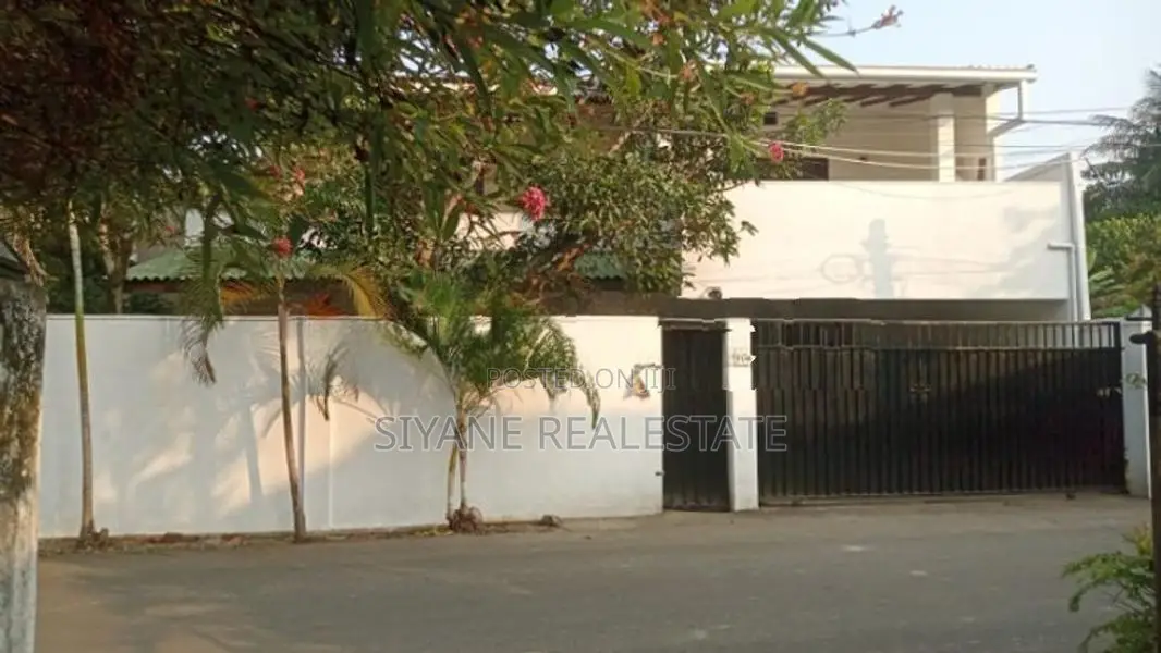 House for Sale in Boralesgamuwa