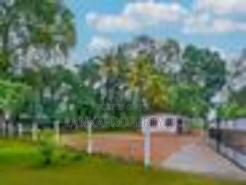 Prime Residential Land for Sale on Prestigious Nungamuwa Road, Kelaniy