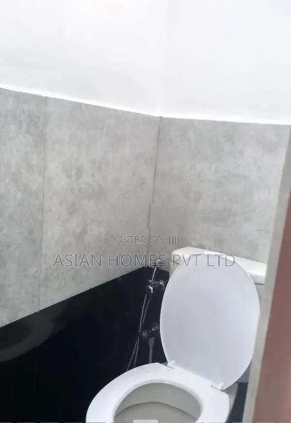850 Sqft 2 BHK Apartment for Rent in Dehiwala