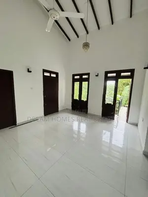 Luxury 6 Bedroom House for Sale – Athurugiriya