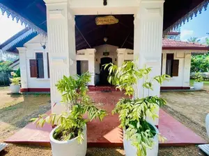 ( IS-1005) Highly Valuable Antique House With Furniture Sale in Padukk