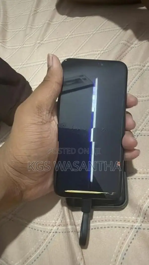 Apple iPhone X (Used)