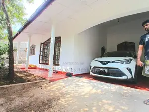 House with Land for Sale in Piliyandala