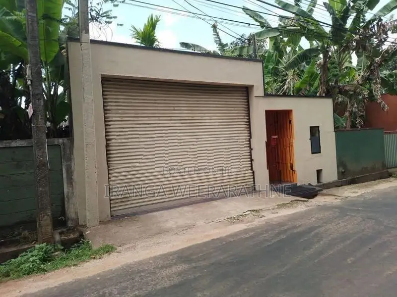 Room for Rent at Kottawa Girls