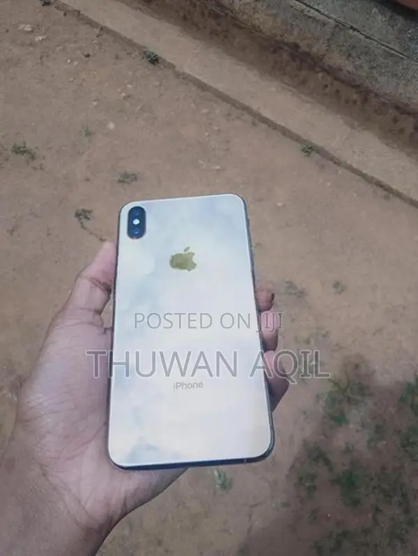 Apple iPhone XS Max Gold (Used)
