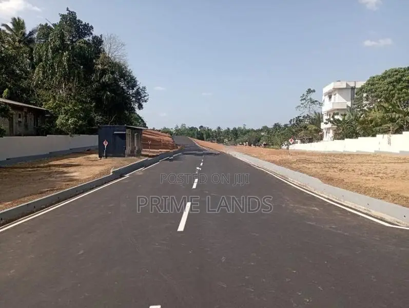 Land for Sale Kahathuduwa