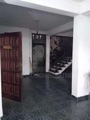 Building for Rent Gelioya Peradeniya