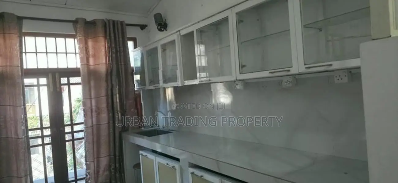04 Bed House for Rent | Boralesgamuwa Gated Community