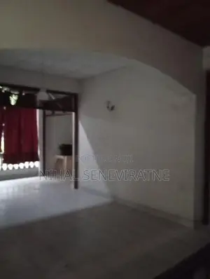 Building for Rent Gelioya Peradeniya