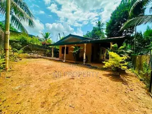(IS-1057) Valuable Single Storey House Sale in Meegoda