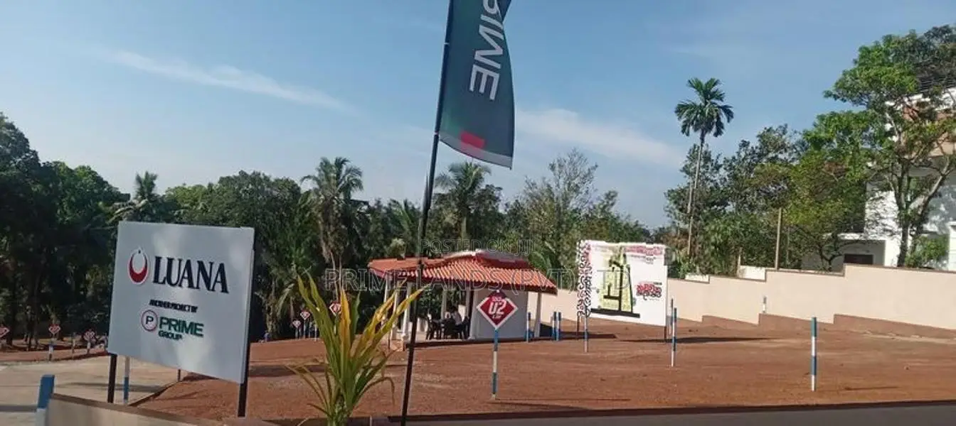 Kadawatha Town Land for Sale
