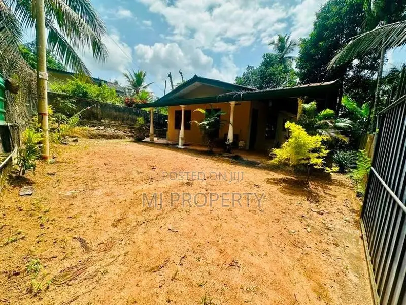 (IS-1057) Valuable Single Storey House Sale in Meegoda