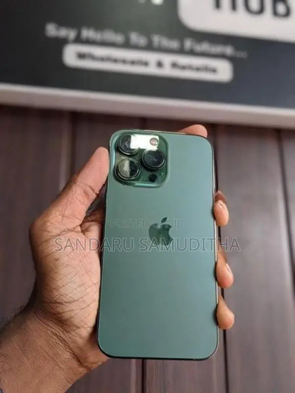 Apple iPhone 13 Pro (Used)