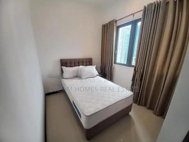 Fully Furnished 3-Bedroom Apartment for Sale at Tri-Zen Col 1