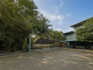 Rajagiriya Waterfront Commercial Property For Sale (NK107718)