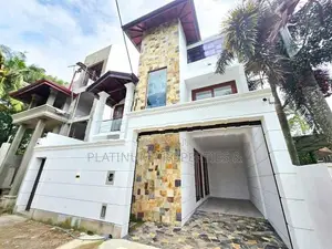 Brand New Luxury House For Sale In Piliyandala Kesbewa