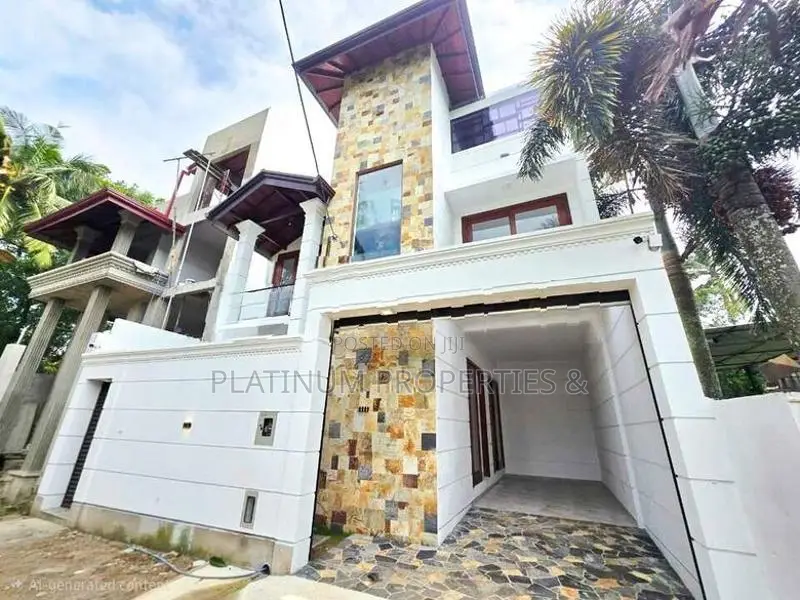 Brand New Luxury House For Sale In Piliyandala Kesbewa