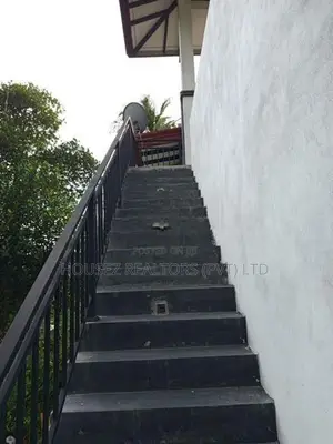 Spacious 5-Bedroom House for Rent in Ahangama