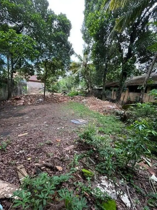 Prime 20-Perch Residential Land for Sale in Ambuldeniya, Kanatta Road