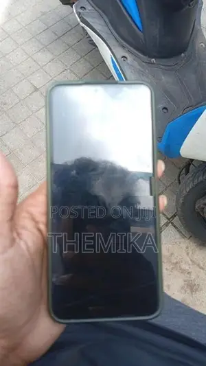 Infinix Hot 50i Blue (Used)