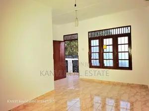 fully Tilld 1st Floor House Rent In Boralesgamuwa 3 Bedroom