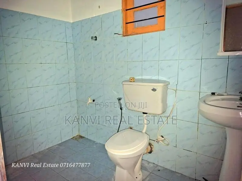 fully Tilld 1st Floor House Rent In Boralesgamuwa 3 Bedroom