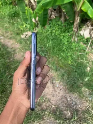 Samsung Galaxy S21 (Used)