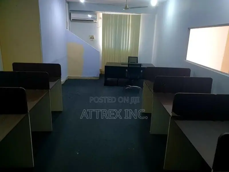 Office Space for Rent with Funiture