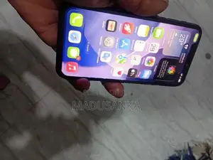 Apple iPhone 11 Pro 256GB (Used)