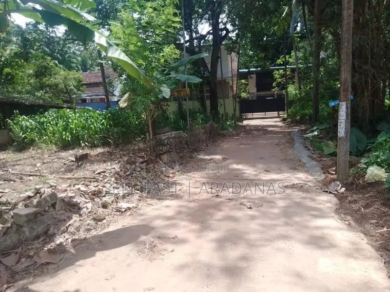 Land For Sale in Warakapola , Kegalle