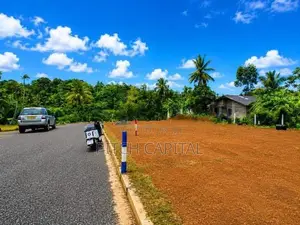 කලුතර නගරය අගනා බිම් කොටස්
