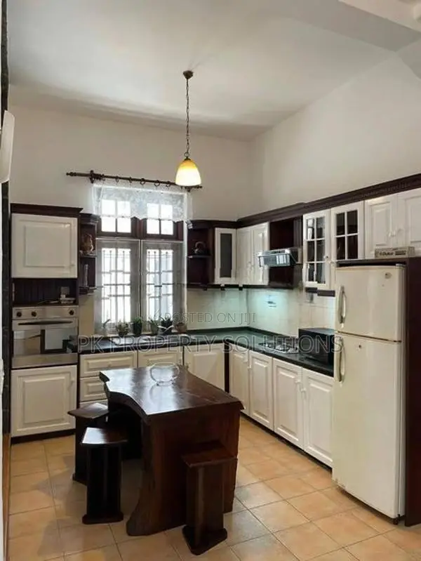 House for Rent in Pelawatta ( File No 1983B ) Off Kandewatta Road