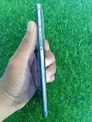 Vivo Y51A 128GB (Used)