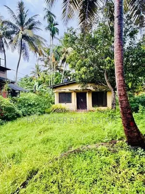 වත්තල - උස්වැටකෙයියාවෙන් පදිංචියට ඉඩමක් / KK 13976