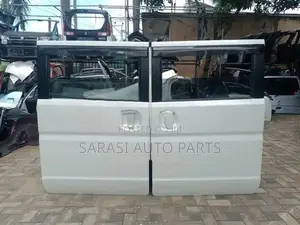 Suzuki Every DA17 Doors