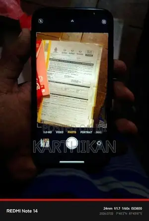 Apple iPhone XR (Used)