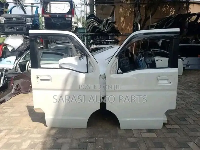 Suzuki Every DA17 Doors