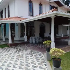 Luxury House for Rent in Battaramulla