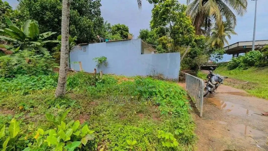 Kadawatha Land Sale