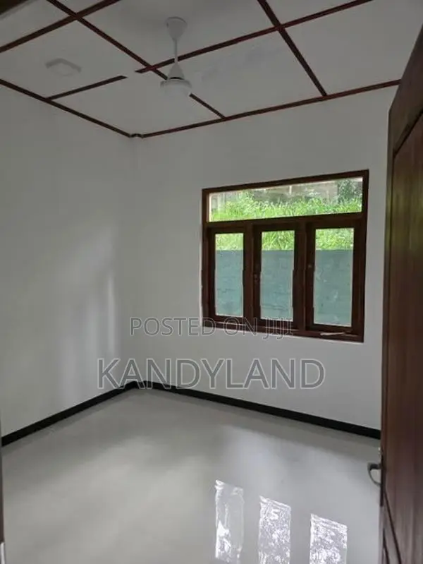 3 Bedroom Brand New House in Gelioya