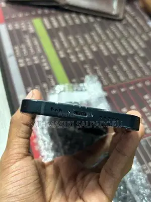 Apple iPhone 14 (Used)