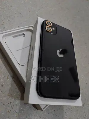 Apple iPhone 11 (Used)