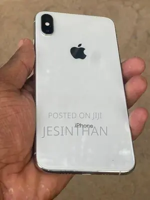 Apple iPhone XS Max (Used)