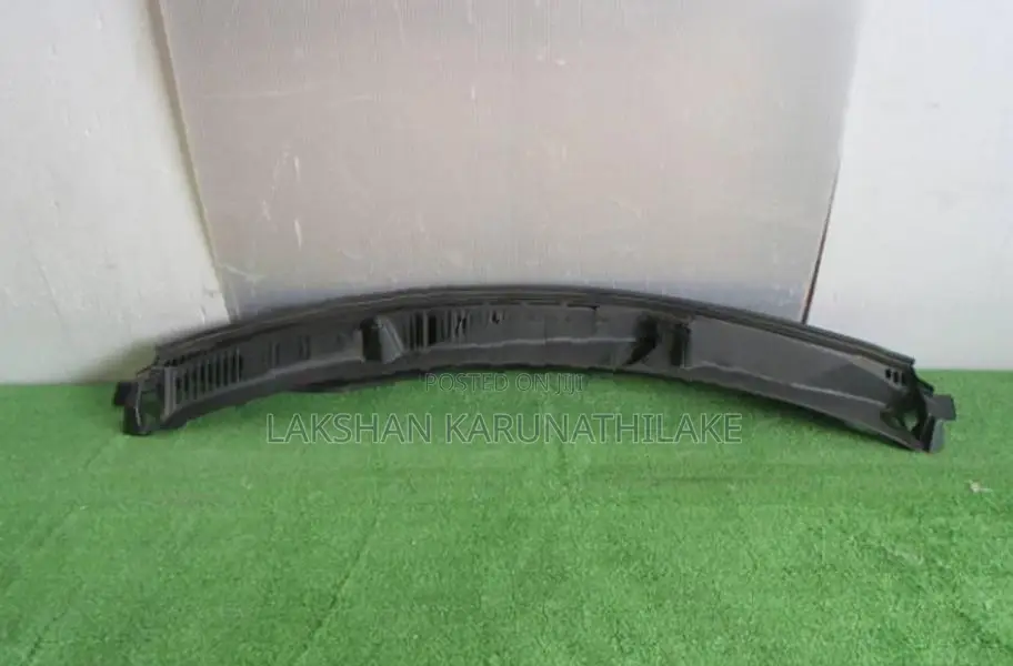Wagon R MH44s Wiper Cowling Panel