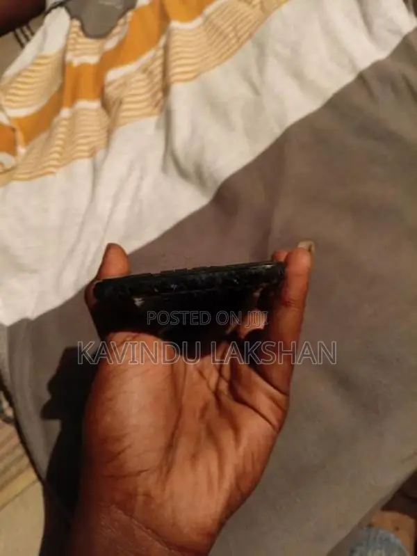 Samsung Galaxy A04e (Used)