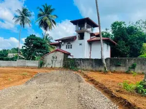 Land for Sale in Yakkala Town
