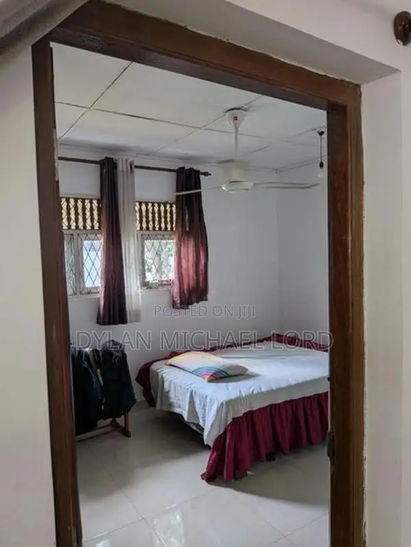 House with Land for Sale in Thalawathugoda