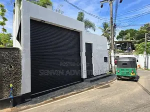 Fully Furnished 3 Storied House with 8 Perches Land at Piliyandala