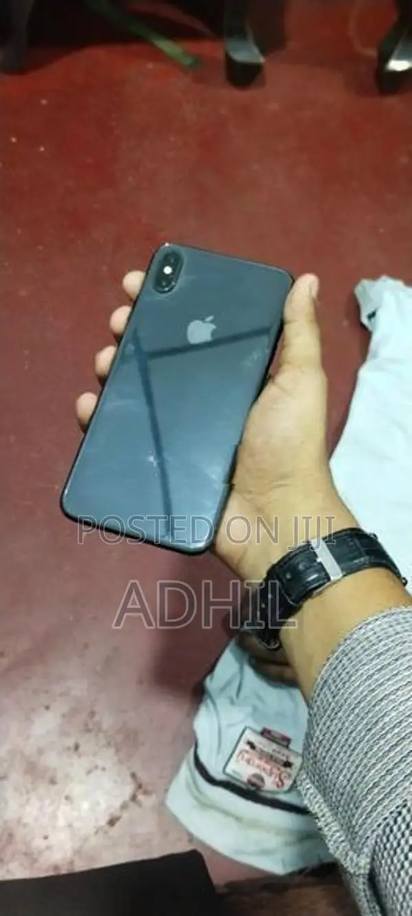 Apple iPhone XS Max (Used)